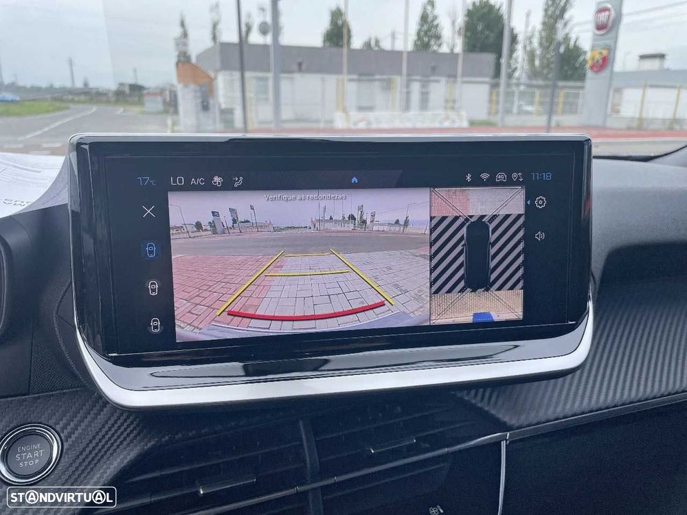 Peugeot 2008 1.2 PureTech Allure - 16