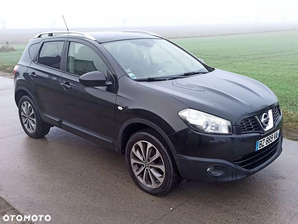 Nissan Qashqai - 2