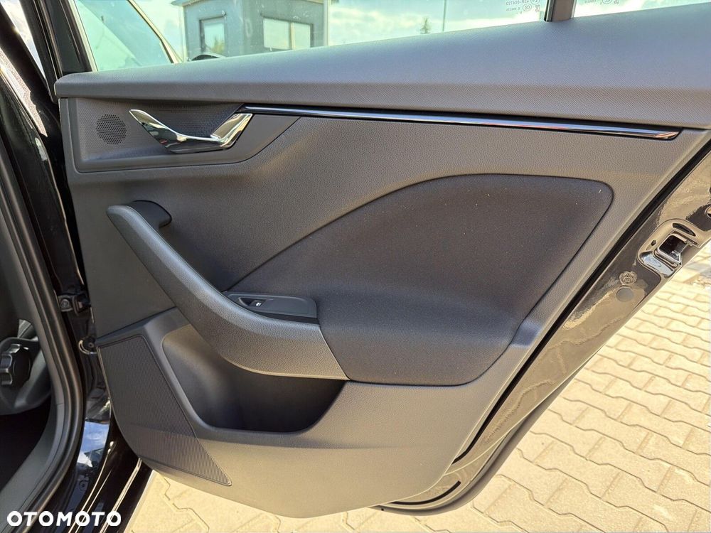 Skoda Scala 1.0 TSI Drive DSG - 21