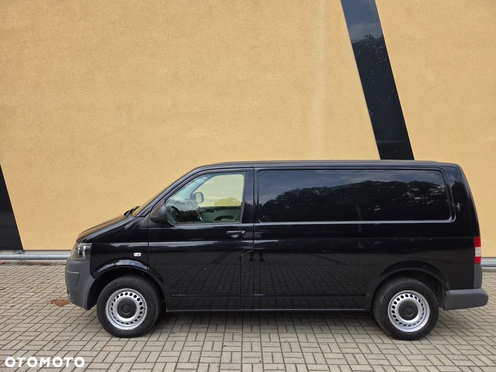 Volkswagen Transporter - 4