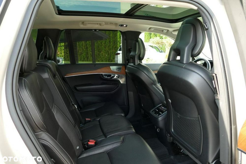Volvo XC 90 T6 AWD Inscription 7os - 31