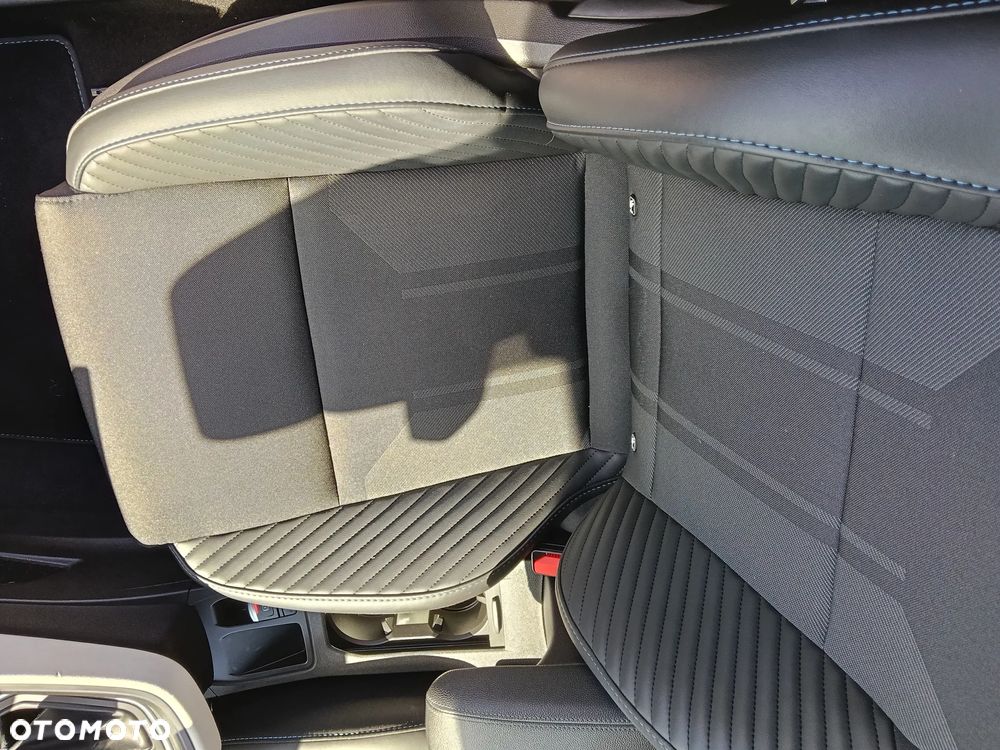 Renault Clio E-TECH 140 EXPERIENCE - 23