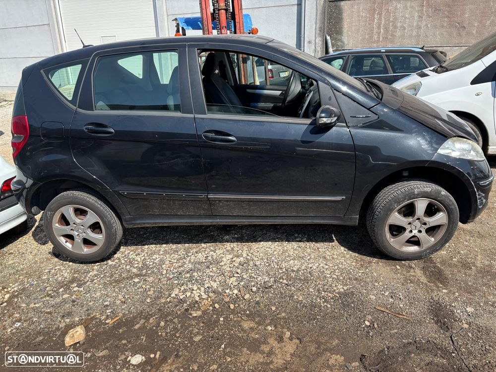 Mercedes Class A150 de 2008 para peças - 5