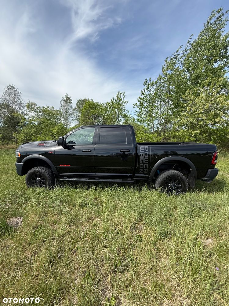 Dodge RAM - 6
