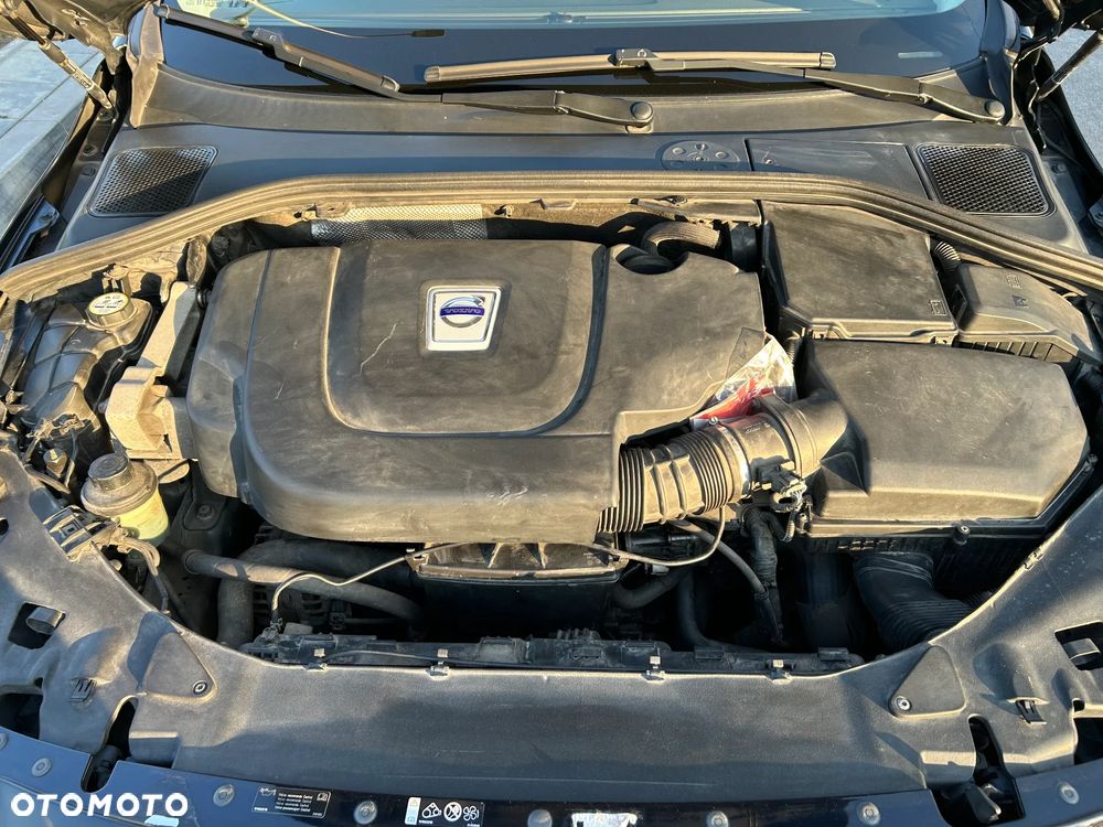 Volvo V60 D5 Summum - 14