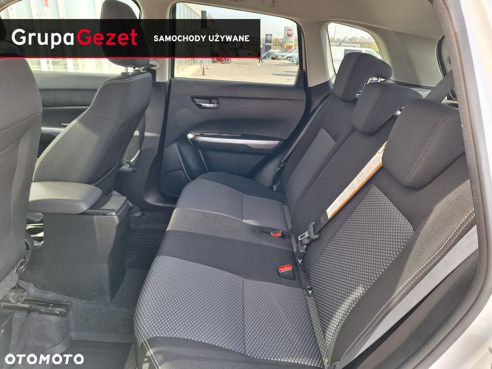 Suzuki Vitara - 11