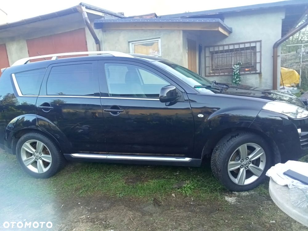 Peugeot 4007 HDI FAP 7-Sitzer Platinum - 20