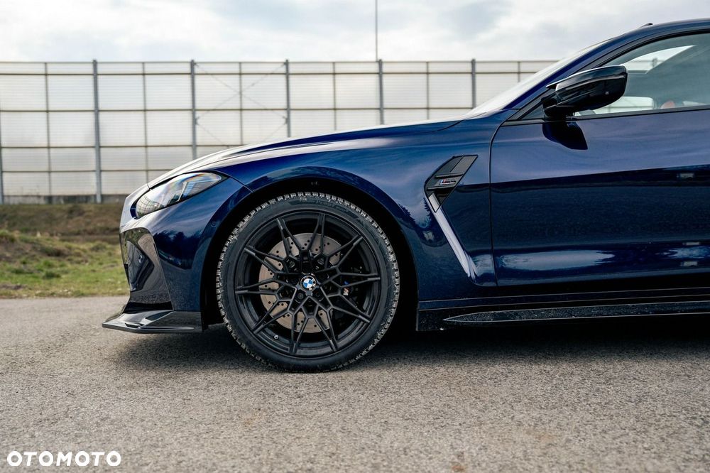 BMW M4 Competition M xDrive - 12