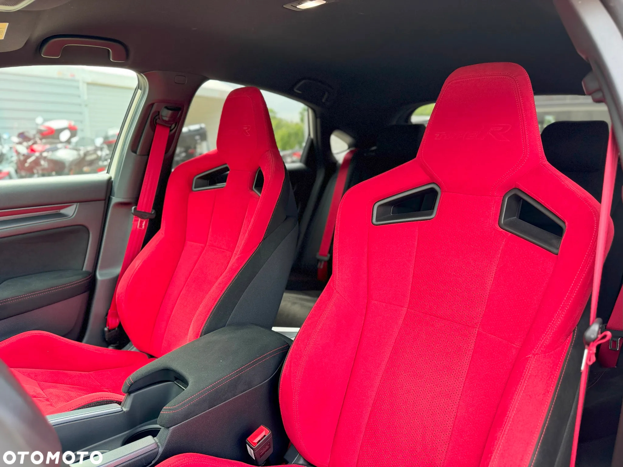 Honda Civic 2.0 T Type R - 12
