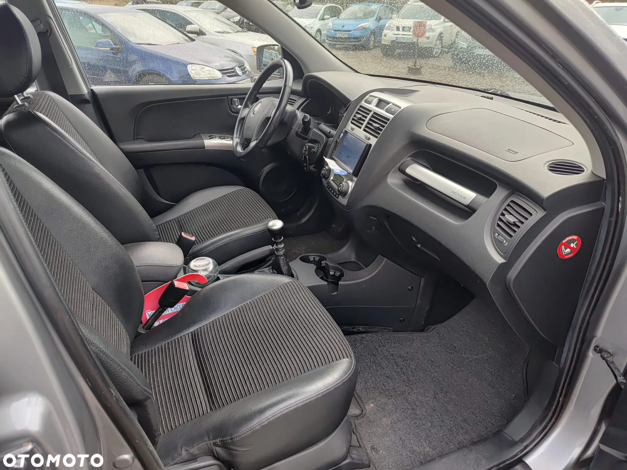 Kia Sportage 2.0 CRDI 4WD Cup - 12