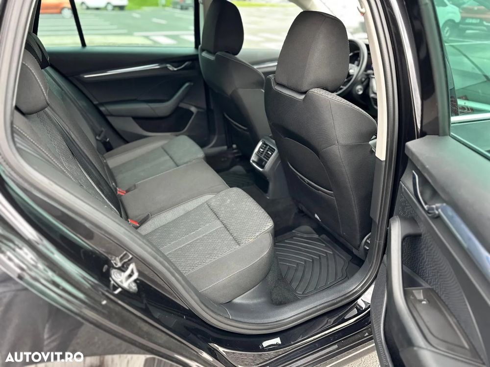 Skoda Octavia 2.0 TDI DSG First Edition - 18