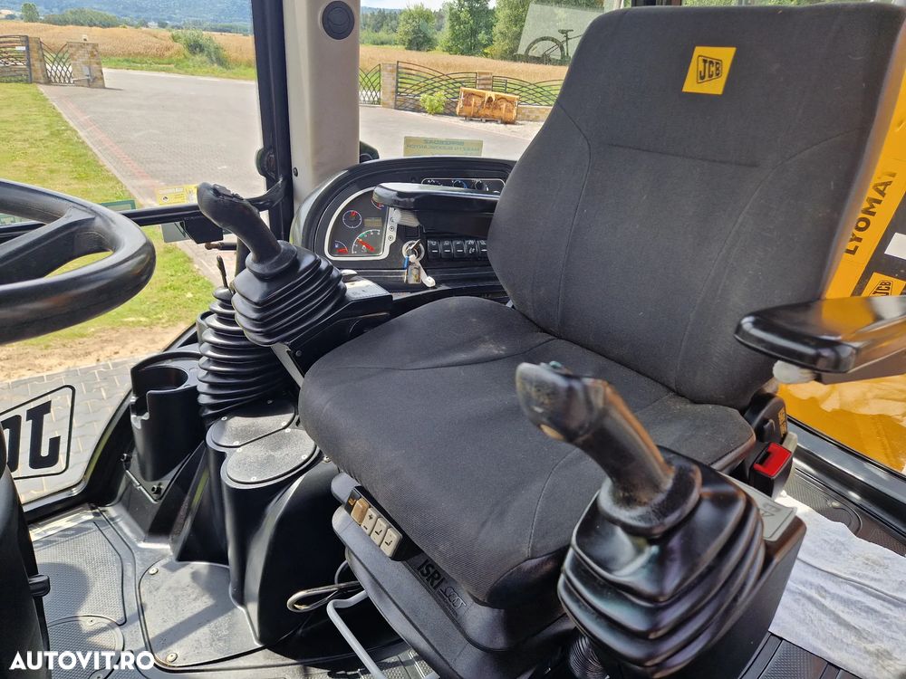 JCB 3cx - 13