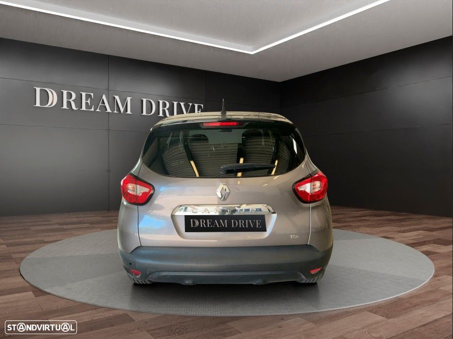 Renault Captur 1.2 TCe Exclusive EDC - 3