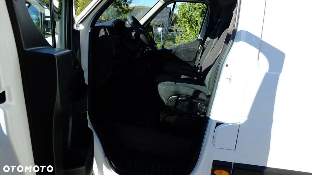 Renault Master - 16