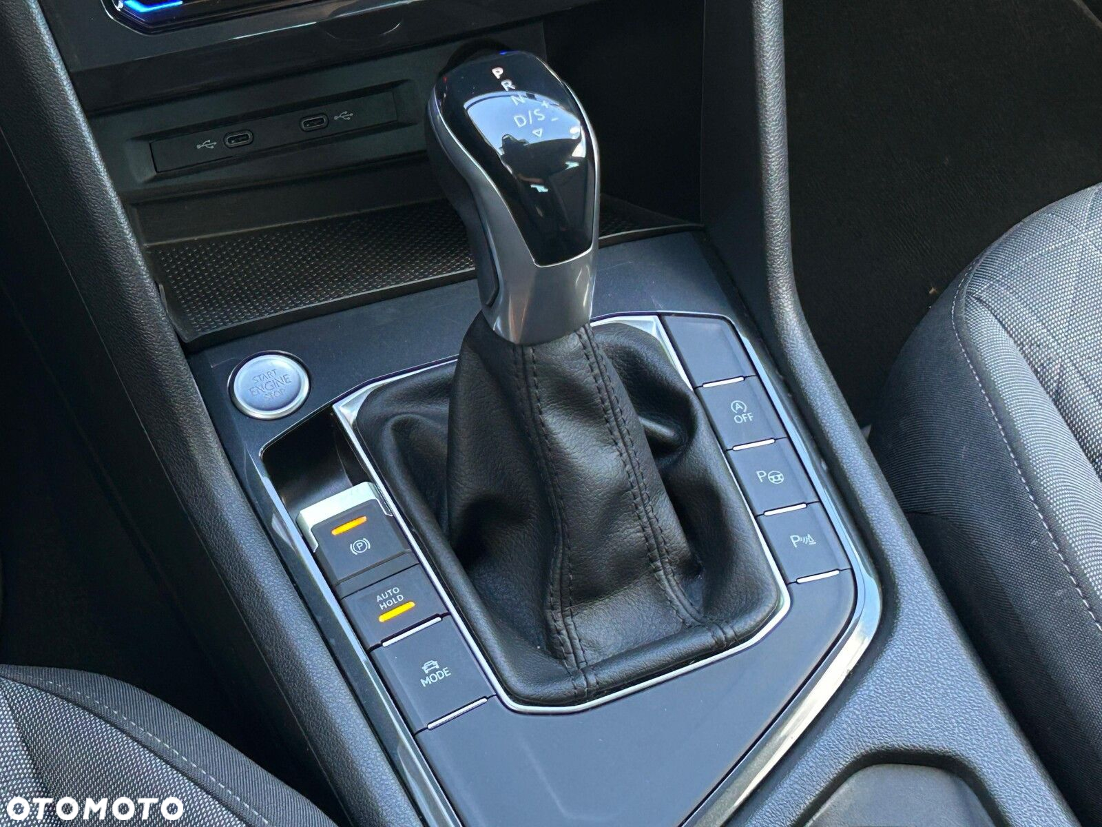 Volkswagen Tiguan 1.5 TSI EVO Life DSG - 25