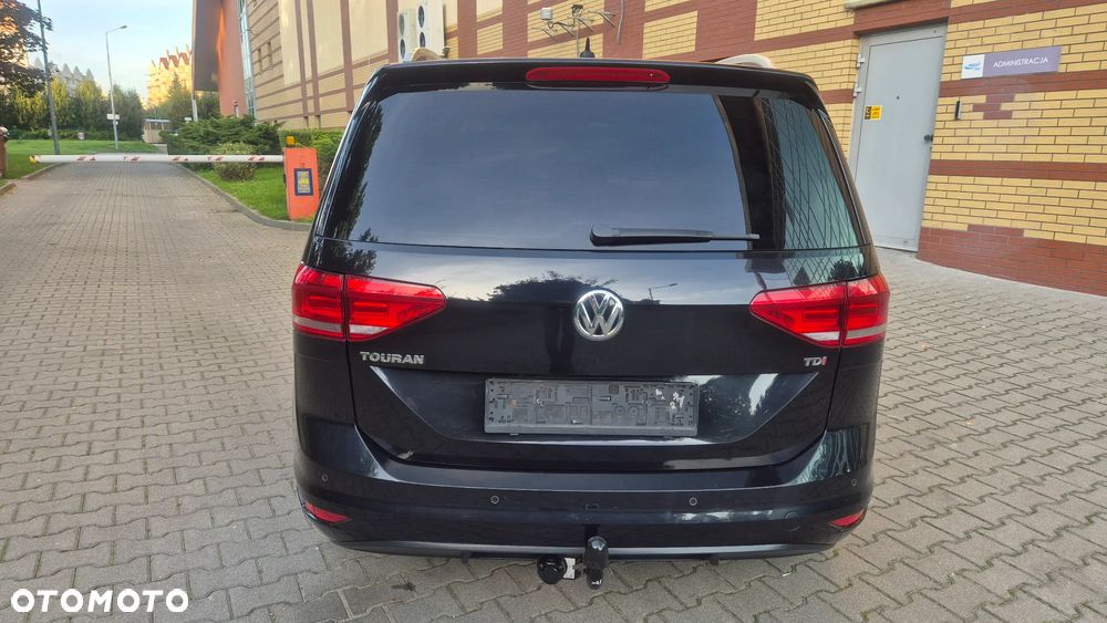 Volkswagen Touran 1.6 TDI SCR BlueMotion Technology Comfortline - 4
