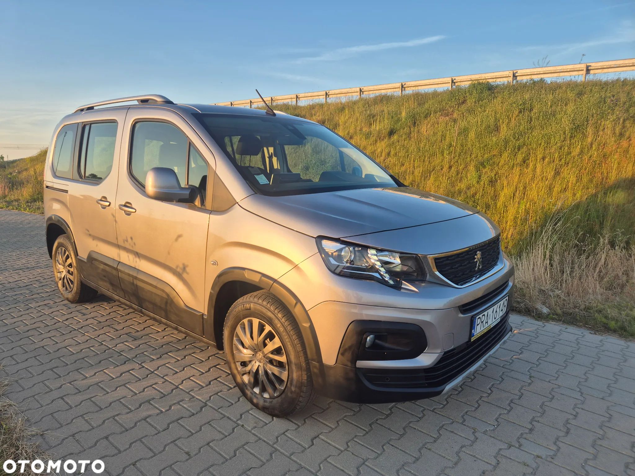 Peugeot Rifter 1.2 PureTech Active Pack S&S - 1