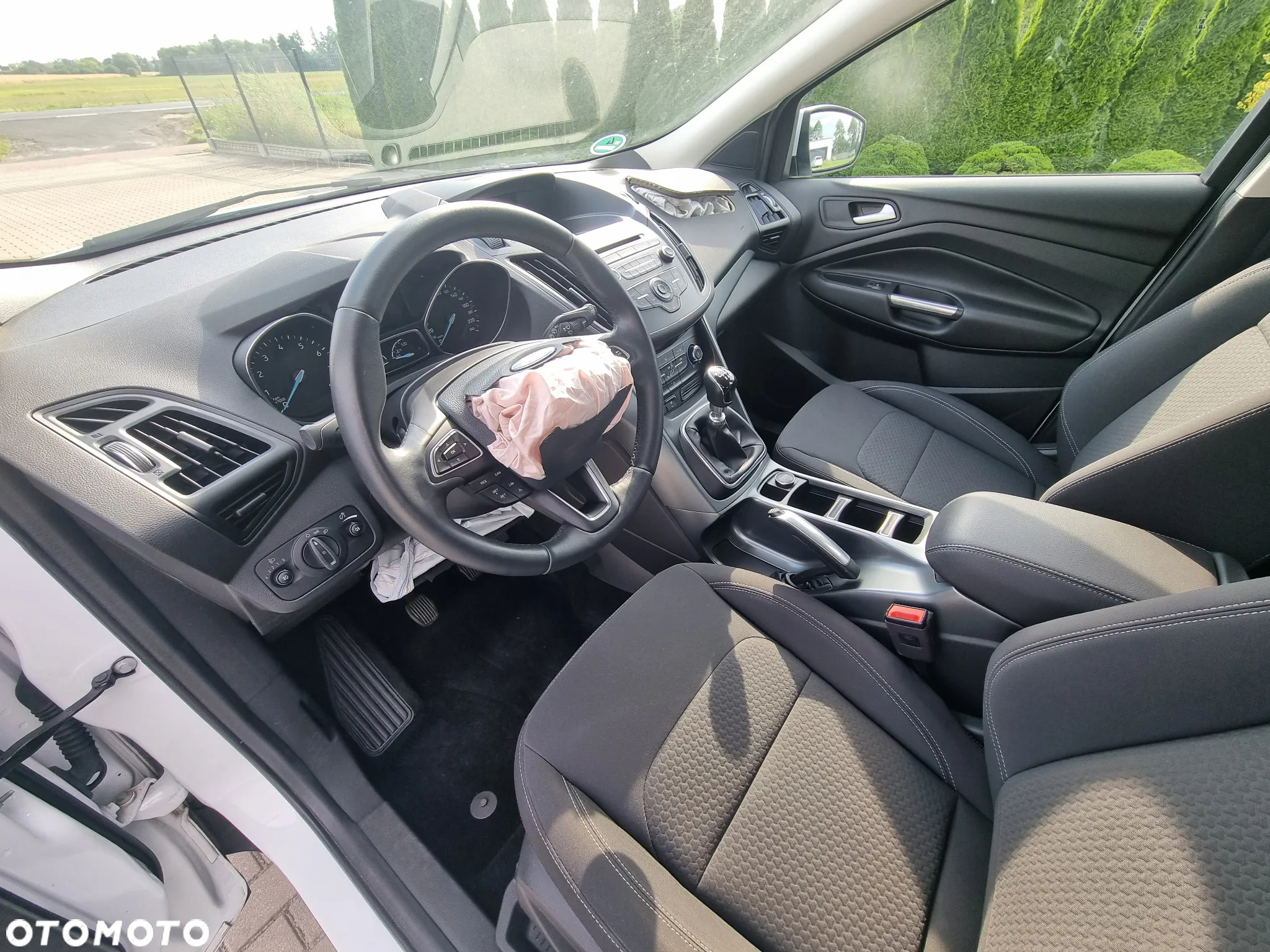 Ford Kuga 1.5 EcoBoost 2x4 SYNC - 11