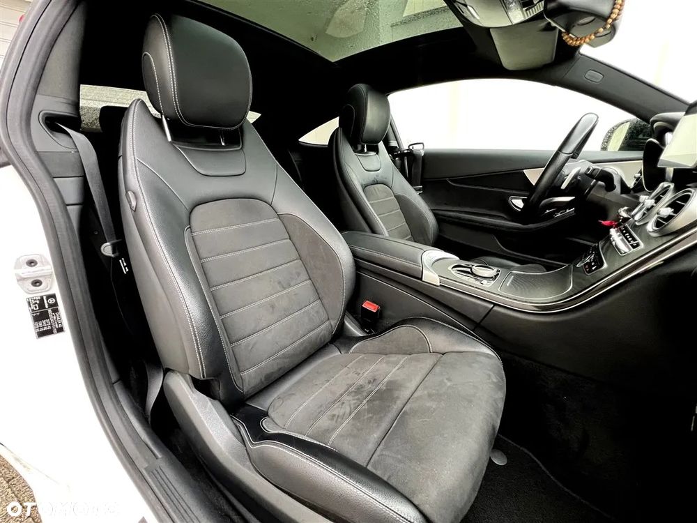 Mercedes-Benz Klasa C 200 4-Matic 9G-TRONIC - 20