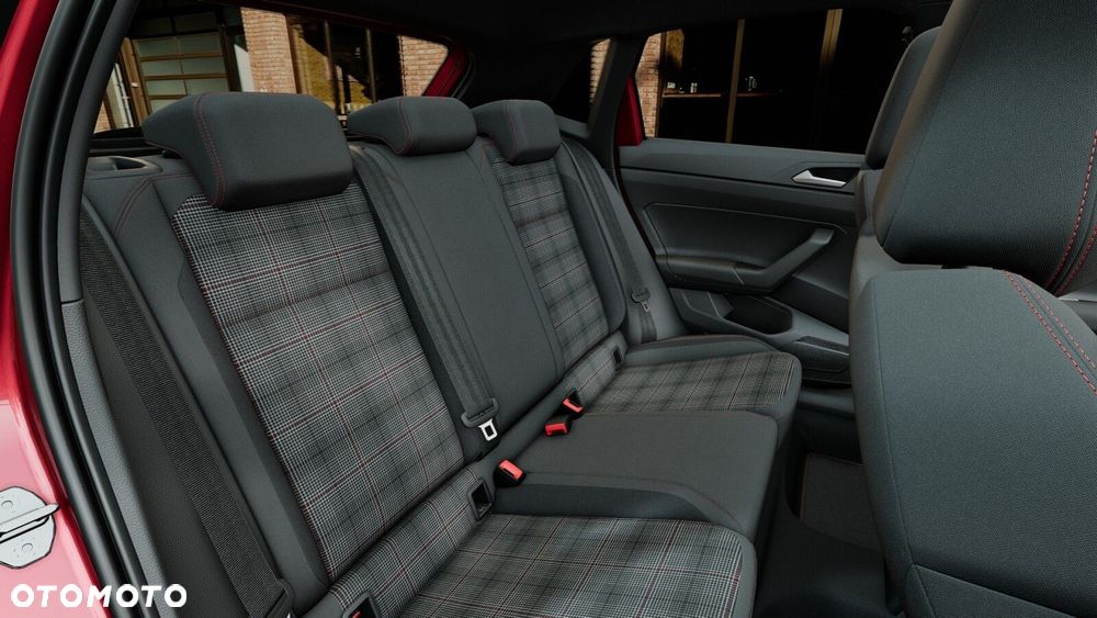 Volkswagen Polo 2.0 TSI GTI DSG - 12