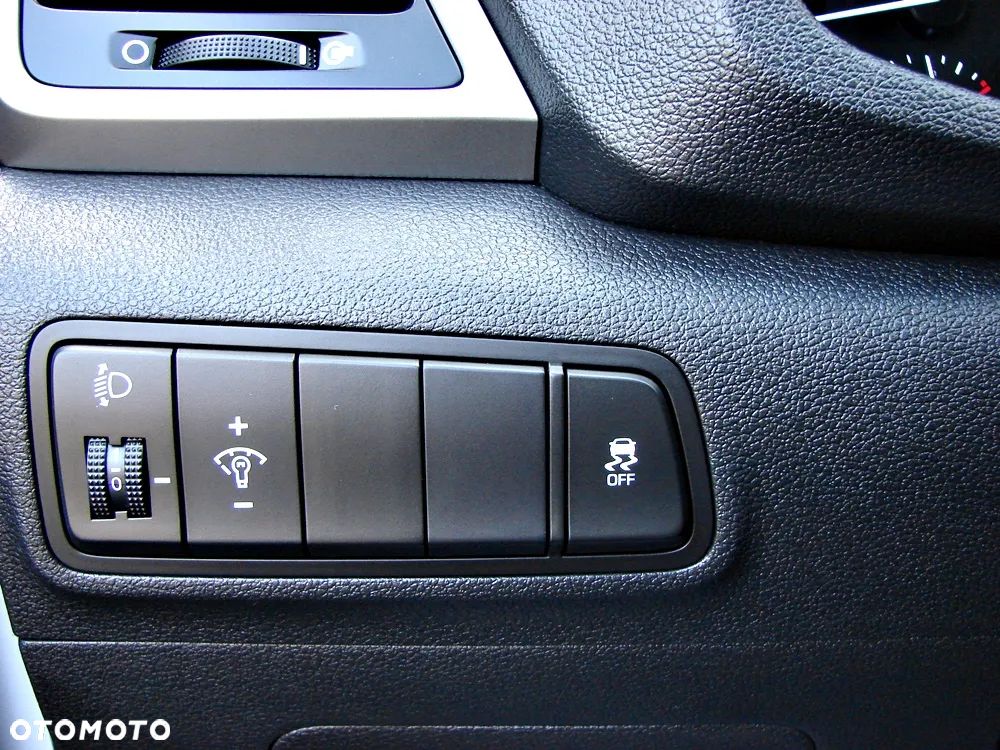 Hyundai Tucson 1.6 GDI BlueDrive Comfort 2WD - 29