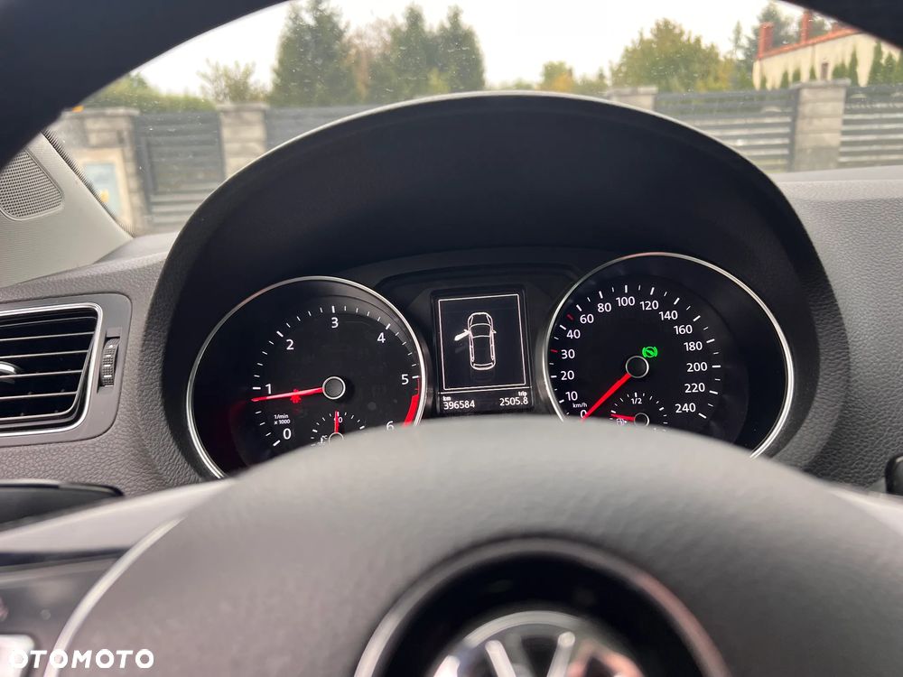 Volkswagen Polo 1.4 TDI BMT Highline DSG - 11
