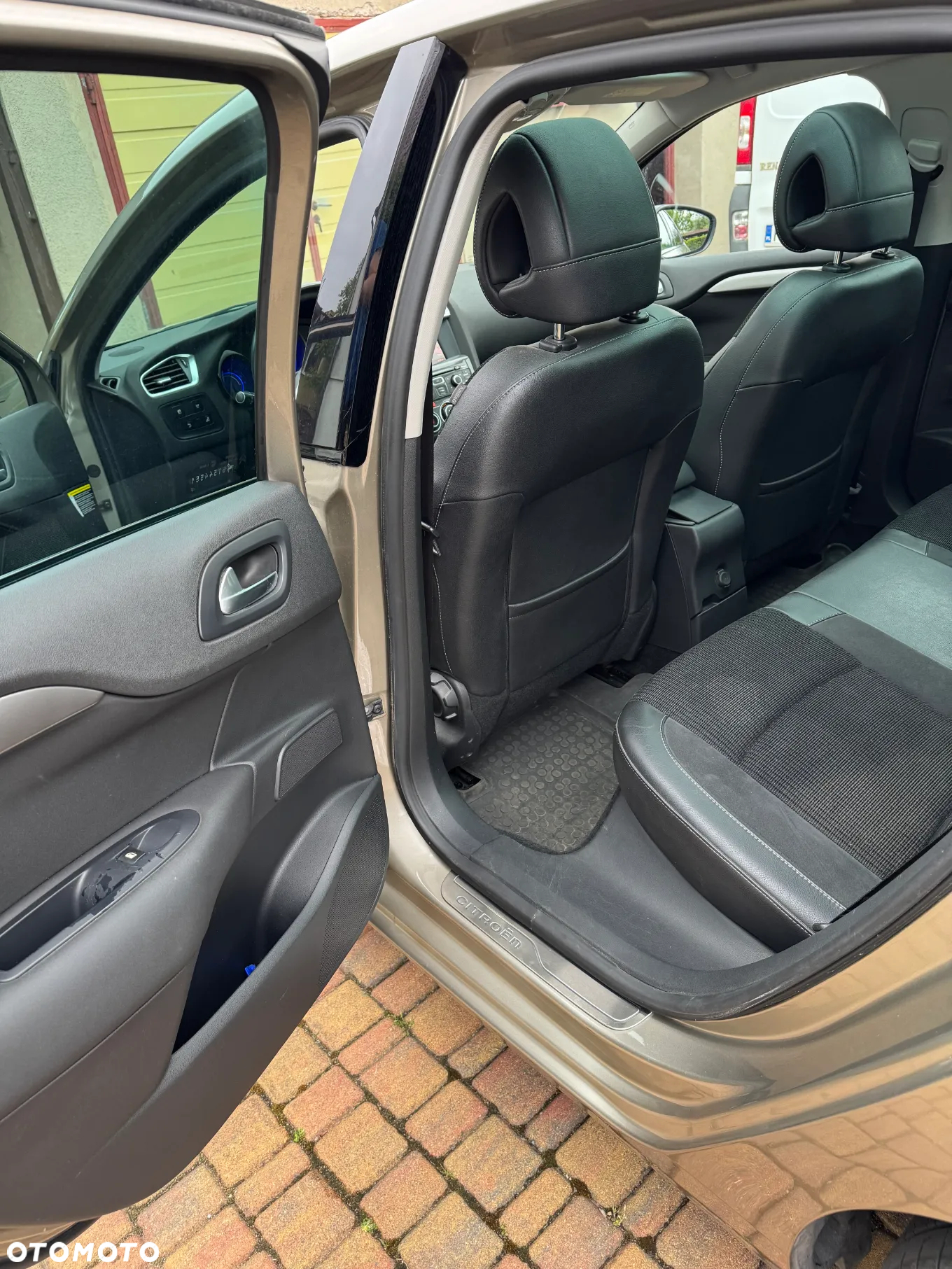 Citroën C4 - 14