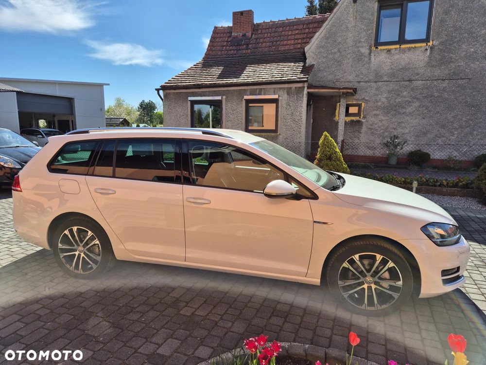 Volkswagen Golf 1.4 TSI BlueMotion Technology Lounge - 9