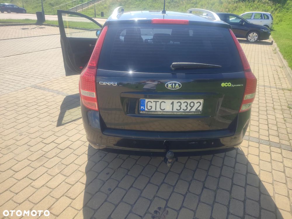 Kia Ceed 1.6 Crdi Optimum + - 5