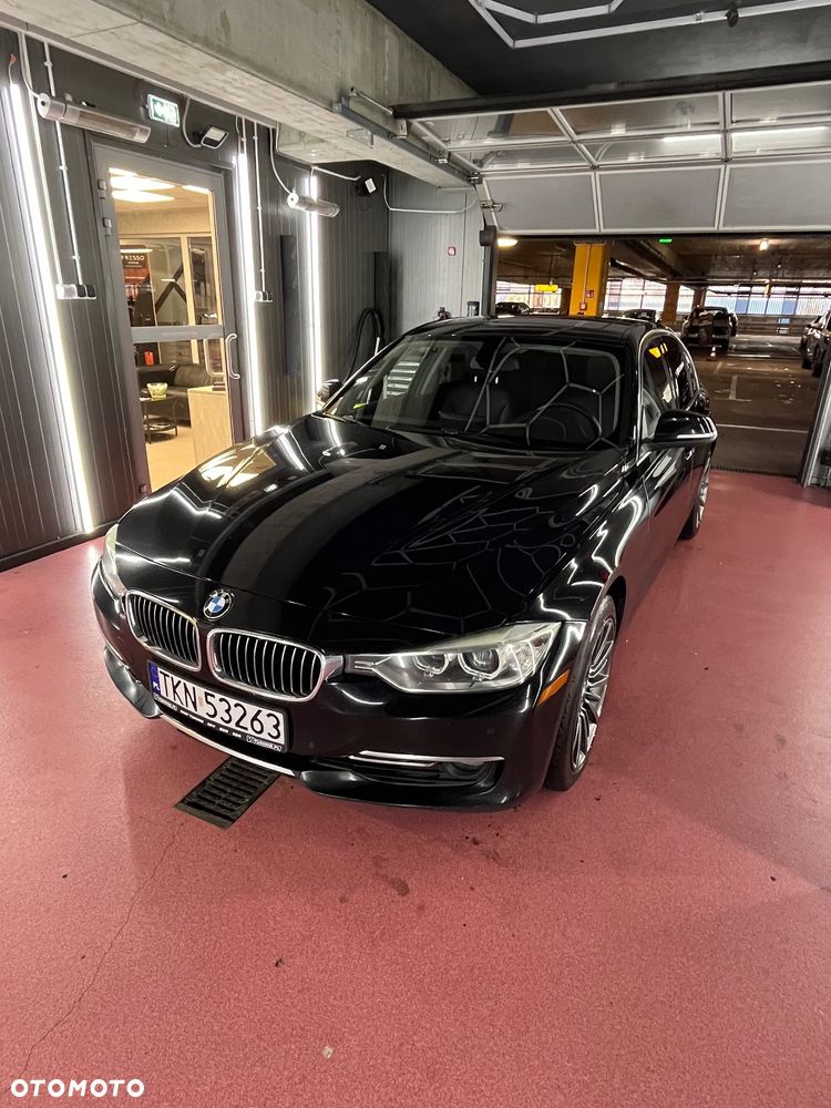 BMW Seria 3 328i xDrive Luxury Line - 2