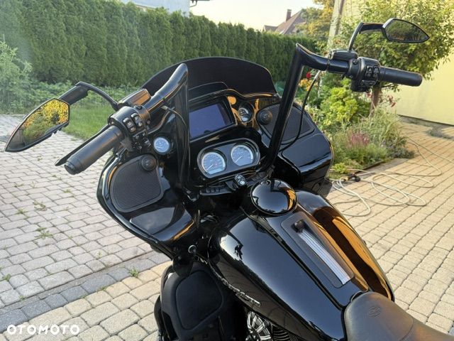 Harley-Davidson Touring Road Glide - 29