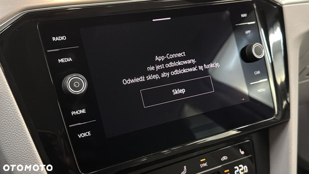 Volkswagen Passat Variant 2.0 TDI EVO Elegance DSG - 25