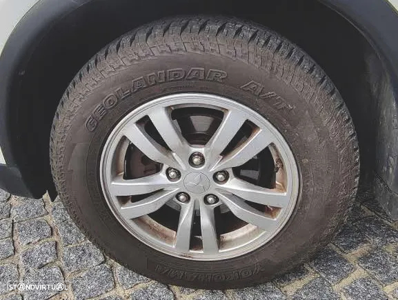 Mitsubishi Outlander 2.0 PHEV Intense Navi - 18