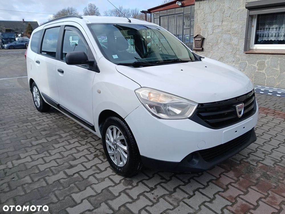 Dacia Lodgy TCe 115 Celebration - 2