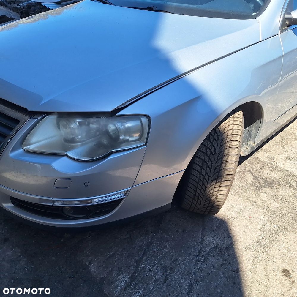 BLOTNIK PRAWY LEWY PRZOD PASSAT B6 LA7W - 4