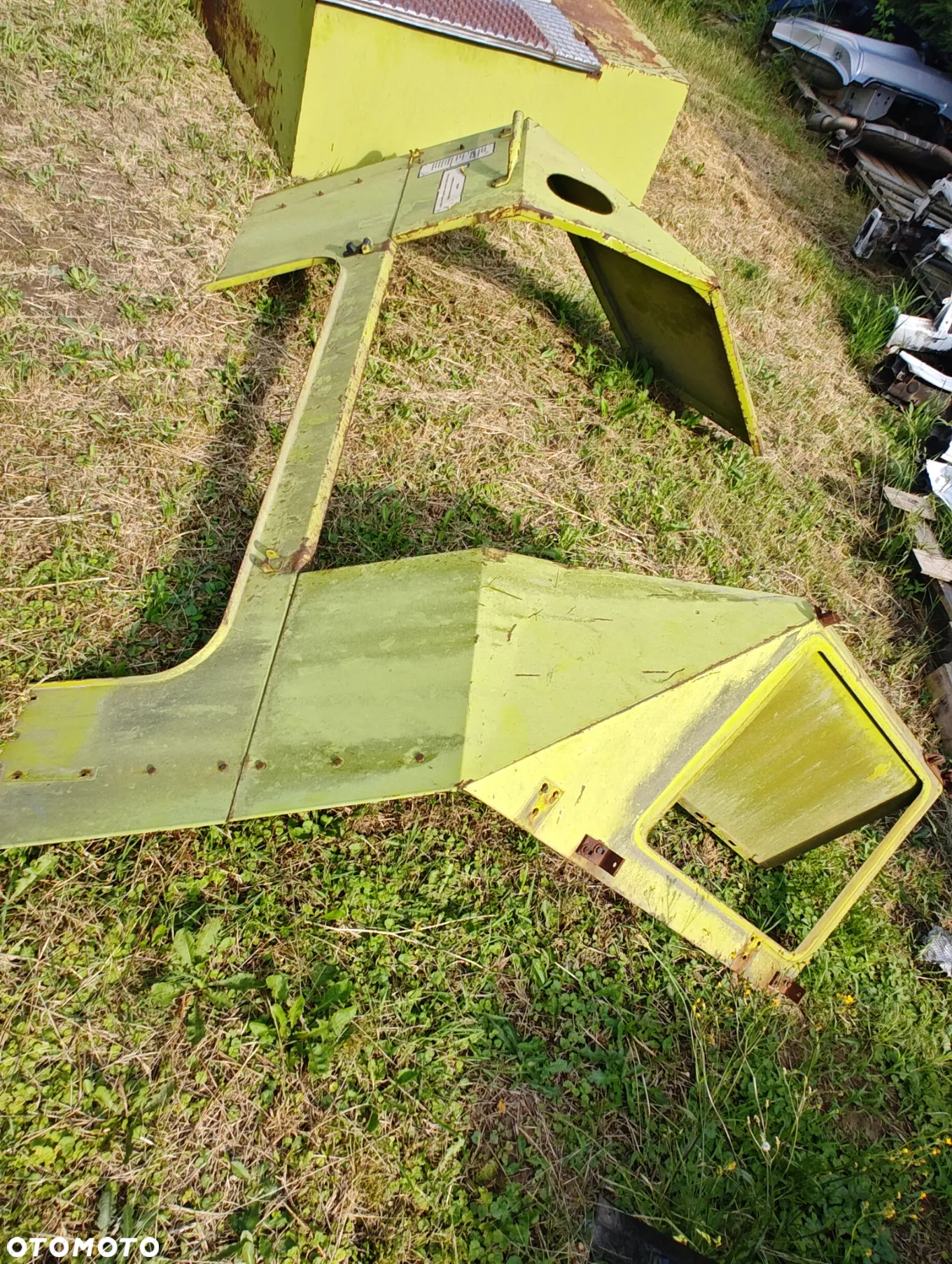 Claas mercator 75 osłona obudowa górna silnika - 2