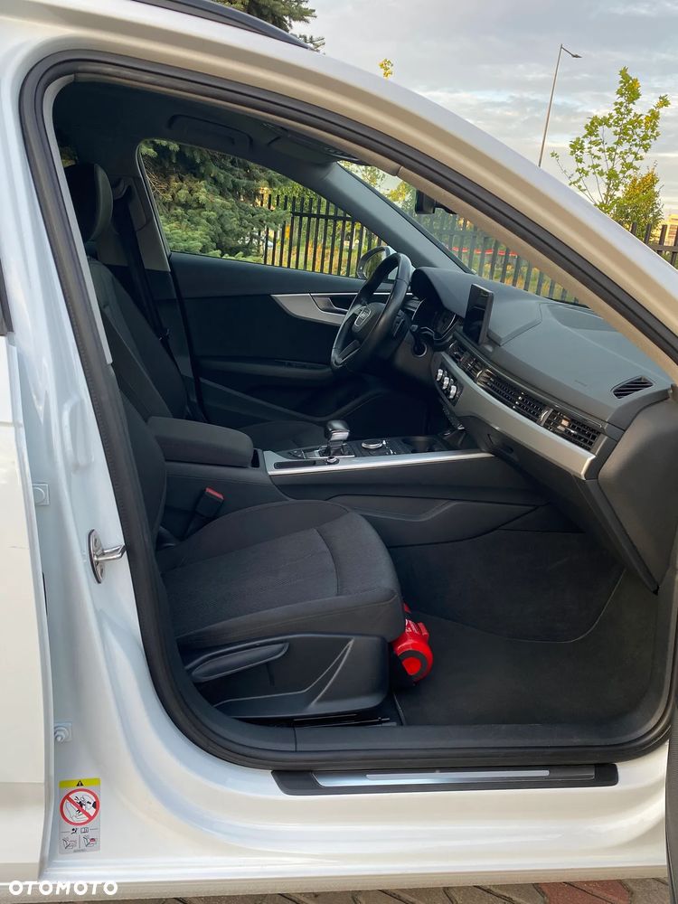 Audi A4 Avant 2.0 TDI S tronic - 20