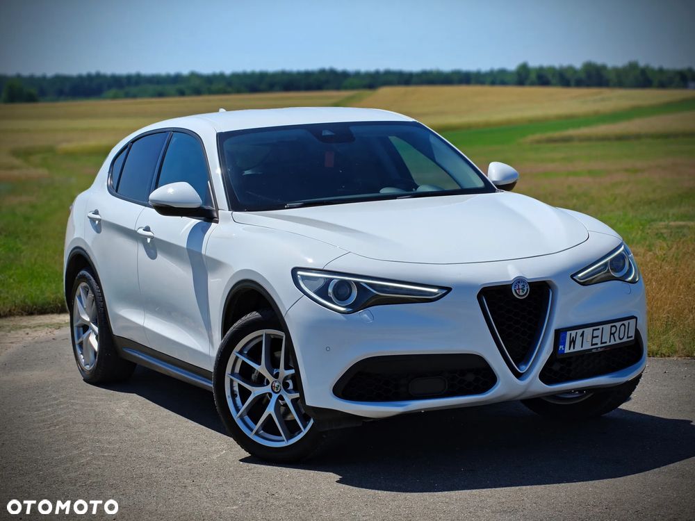 Alfa Romeo Stelvio 2.0 Turbo Executive Q4 - 1