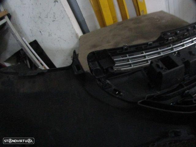 Parachoques Pc1454 PEUGEOT 208 1 FASE 1 2013 1.6HDI 92CV 3P CASTANHO FRT Danificado - 4