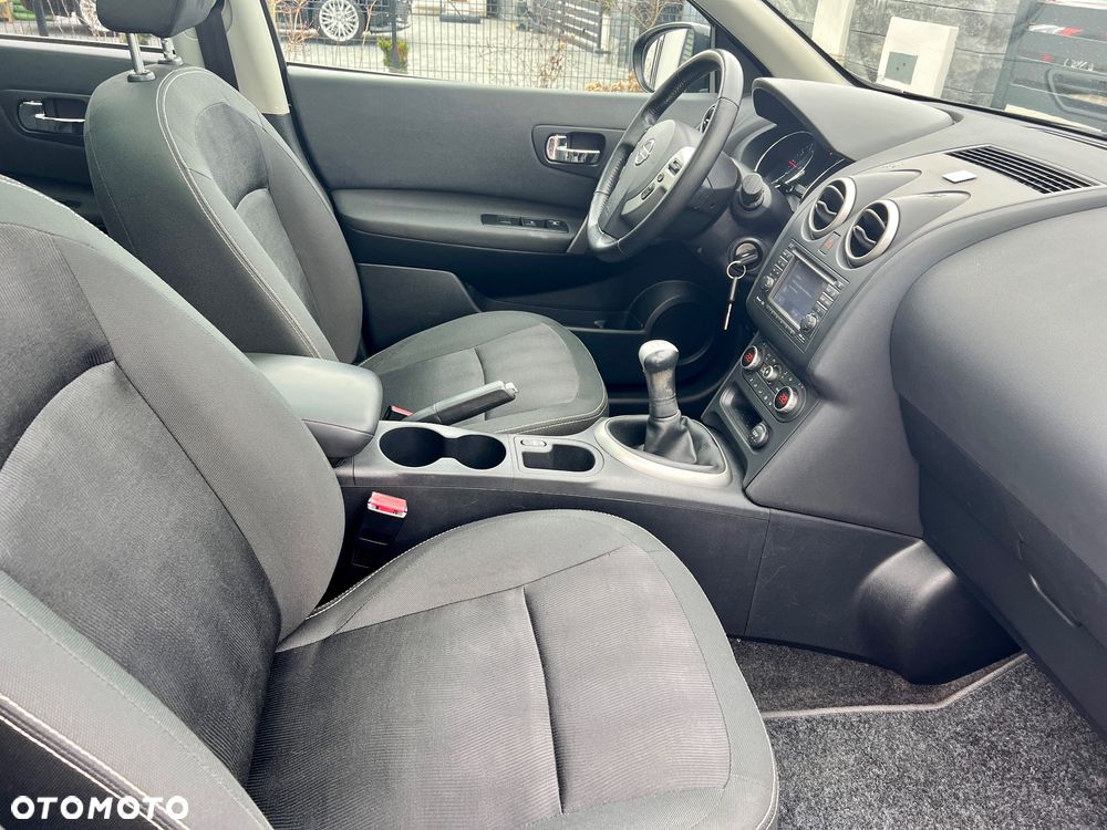 Nissan Qashqai 1.6 I-Way - 17