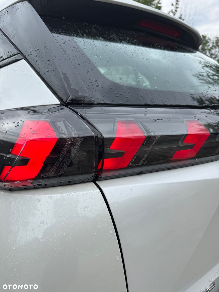 Peugeot 2008 1.2 PureTech Active Pack S&S - 27
