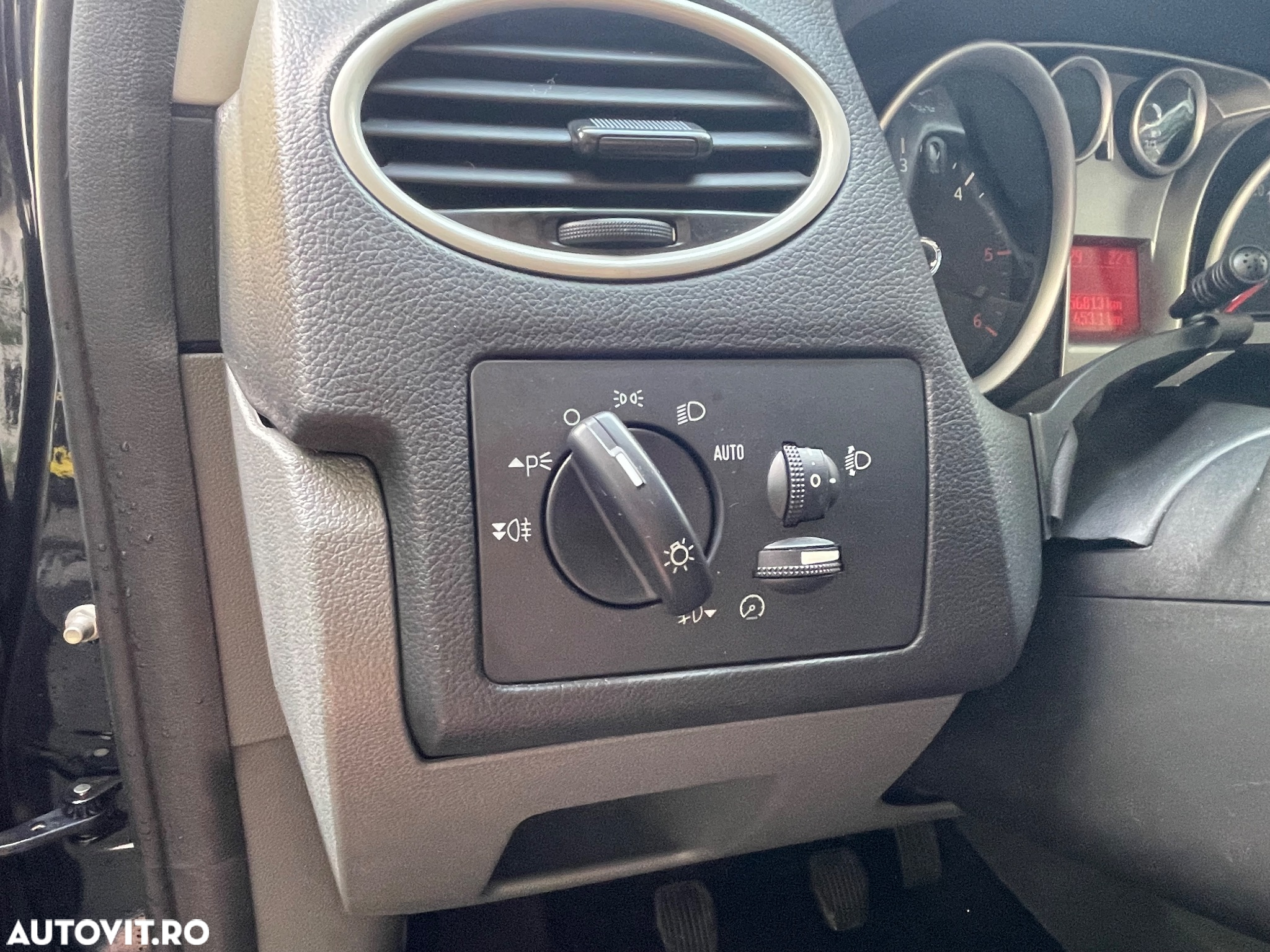 Ford Focus 1.6 TDCi DPF Concept - 15