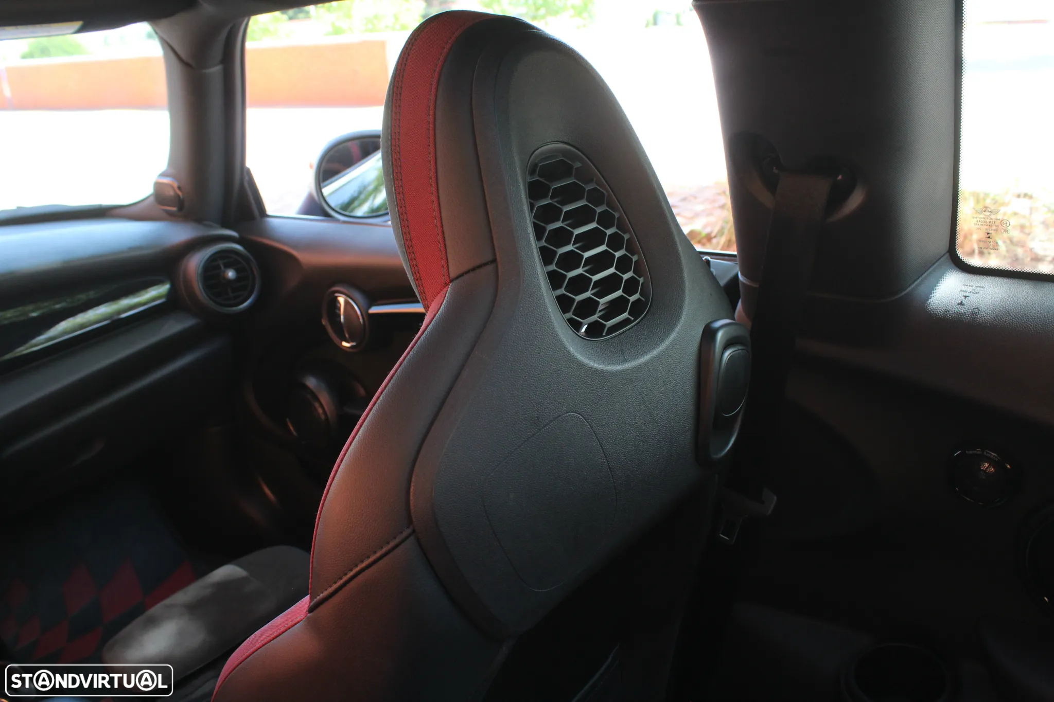 MINI 3 Portas John Cooper Works Sport Aut. - 45