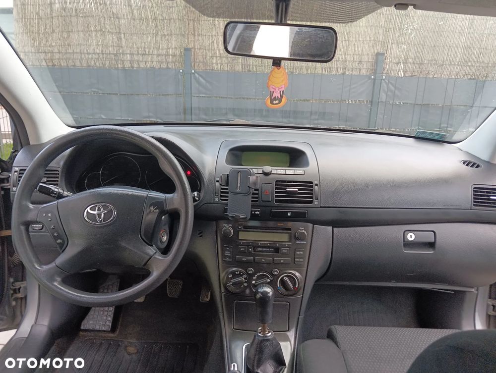 Toyota Avensis 2.0 D-4D Luna - 5