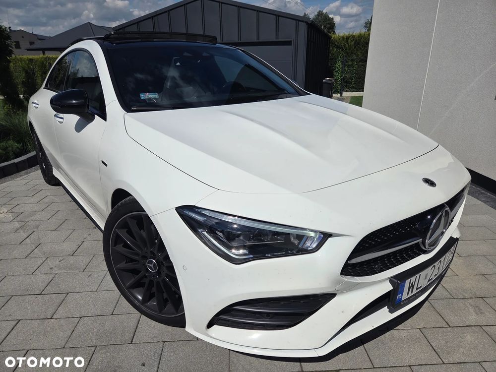 Mercedes-Benz CLA 250 4-Matic Edition 1 7G-DCT - 4