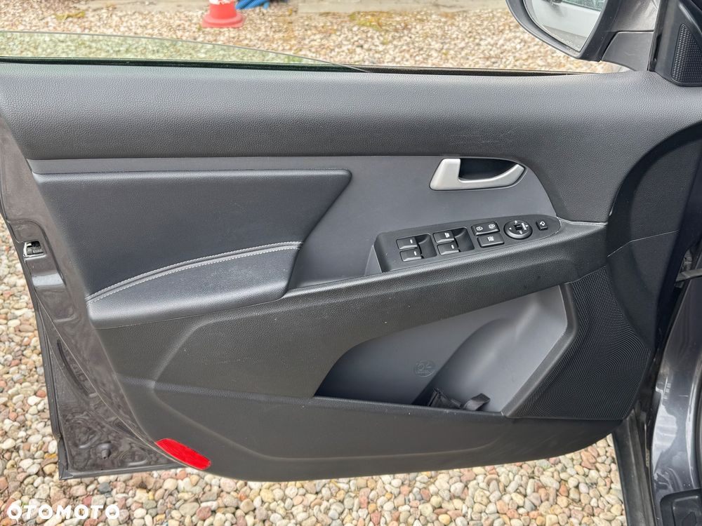 Kia Sportage 1.6 GDI Business Line L 2WD - 9