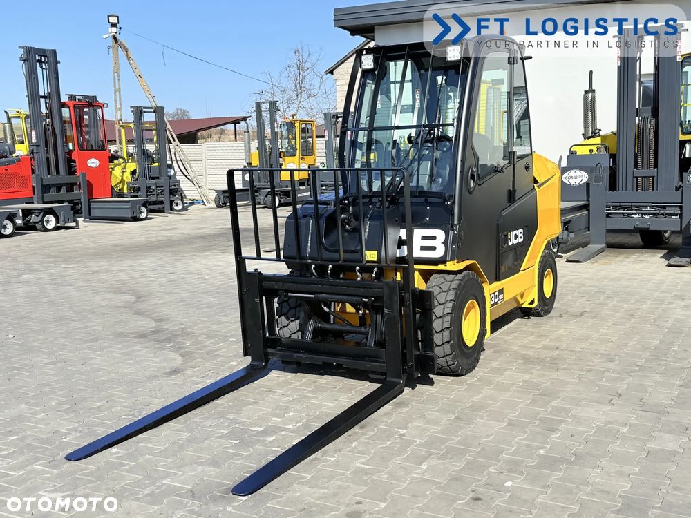 JCB WÓZEK TELESKOPOWY JCB TLT30D / KABINA / 2022 ROK / TYLKO 3446 MOTOGODZIN / PRZESUW BOCZNY / NOWE OPONY - 5