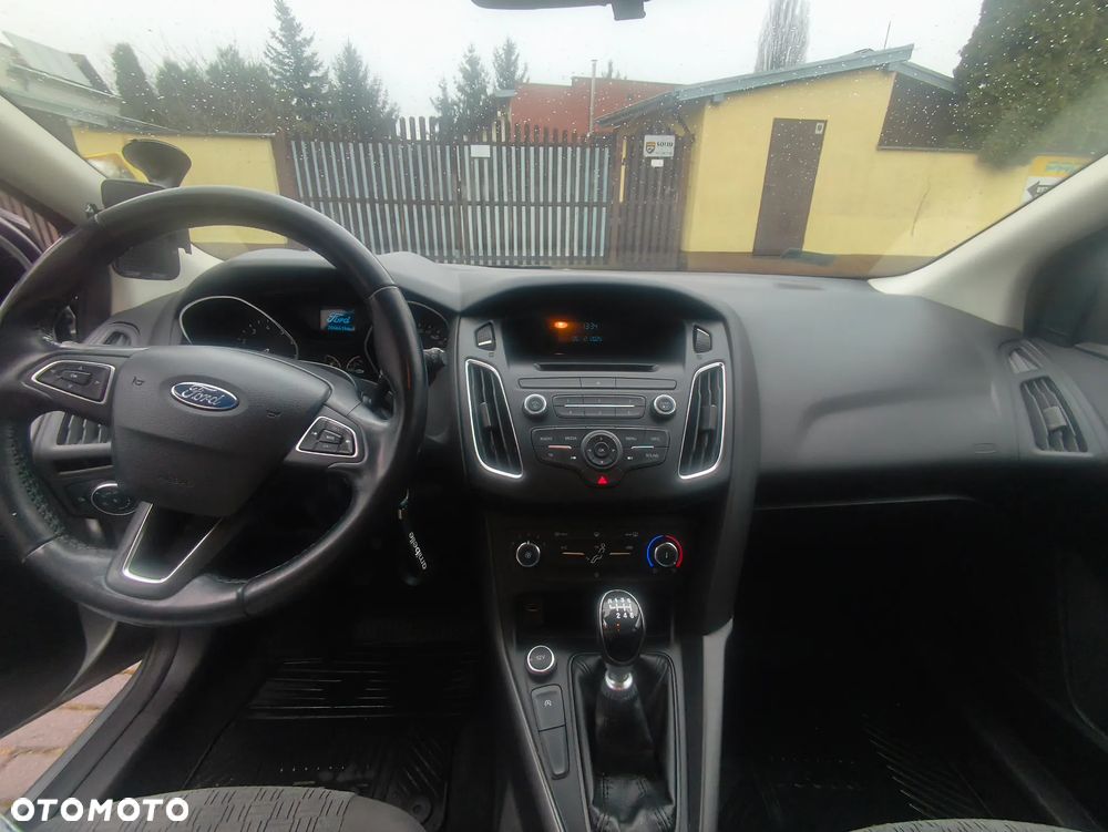 Ford Focus - 9