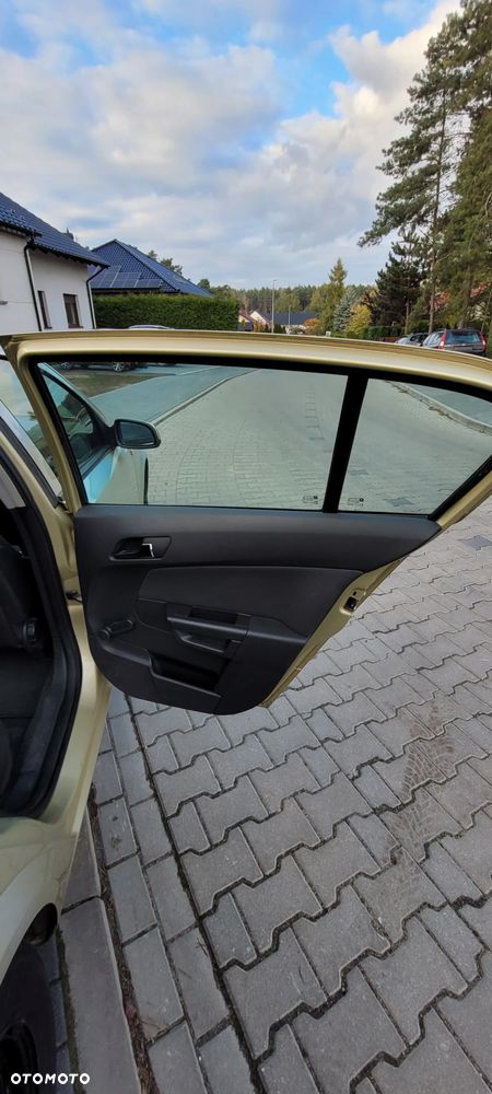 Opel Astra II 1.4 Comfort / Cool - 16