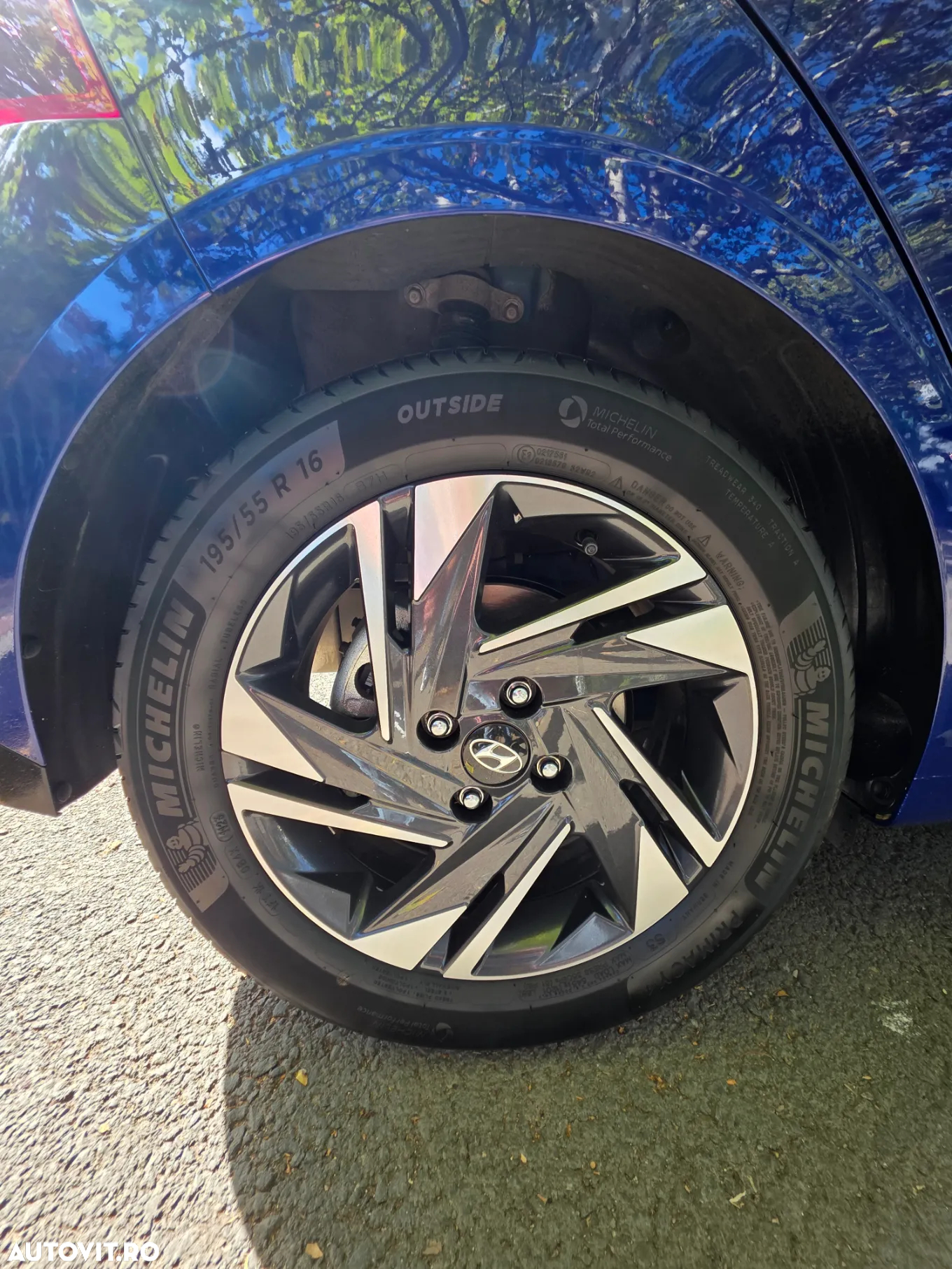 Hyundai i20 1.0 l T-GDi M-Hybrid 100CP 7DCT 5DR Led Line - 12
